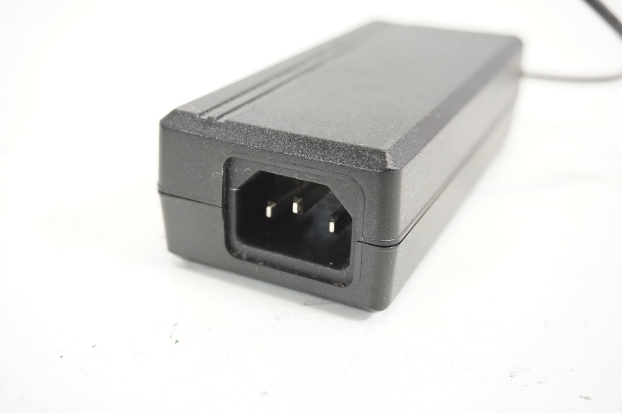 WAHOO 「ワフー」 KICKR CORE WF123 スマートトレーナー / 宇都宮店