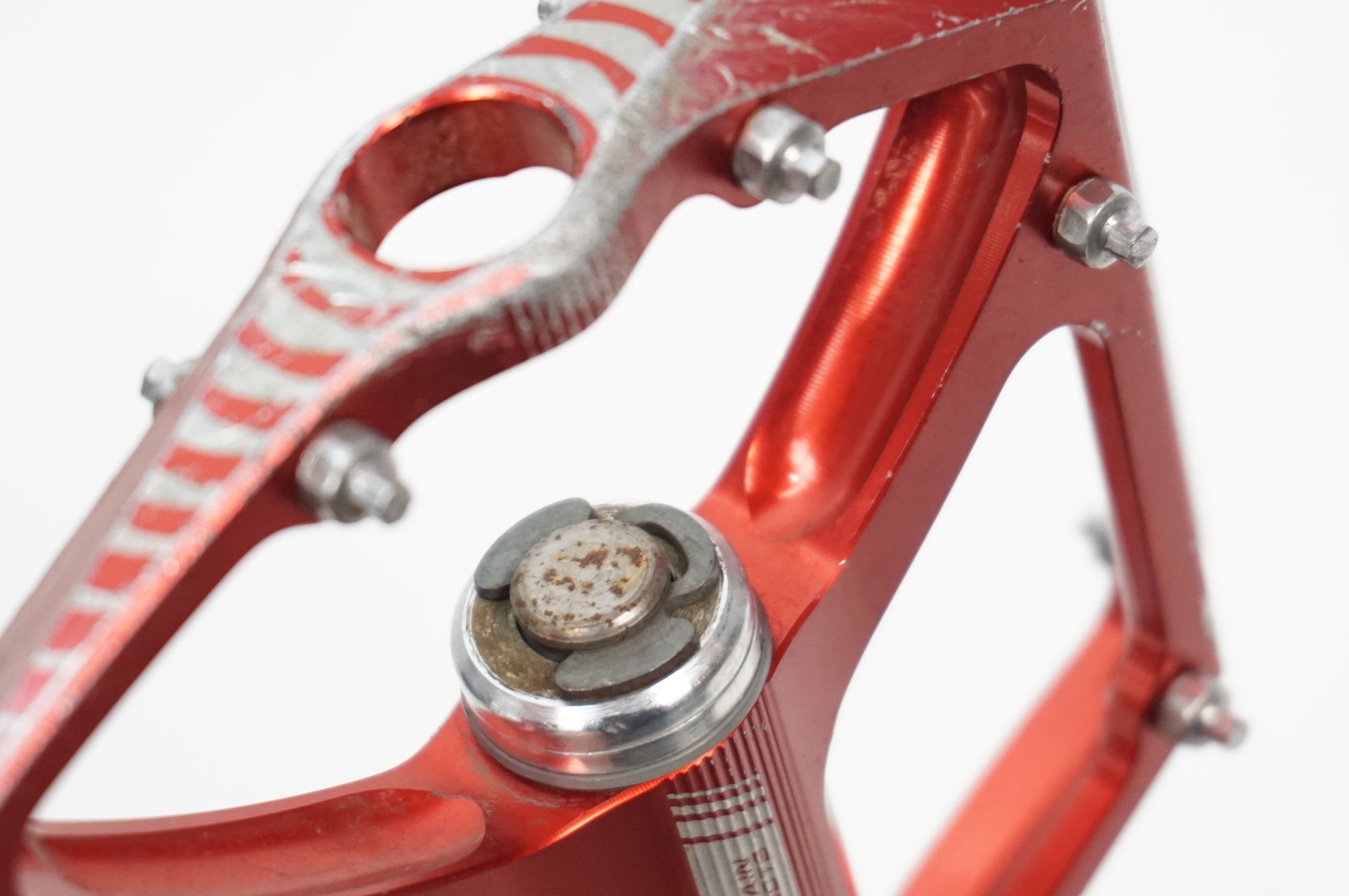 STRAITLINE 「ストレートライン」 AMP フラットペダル / 川越店