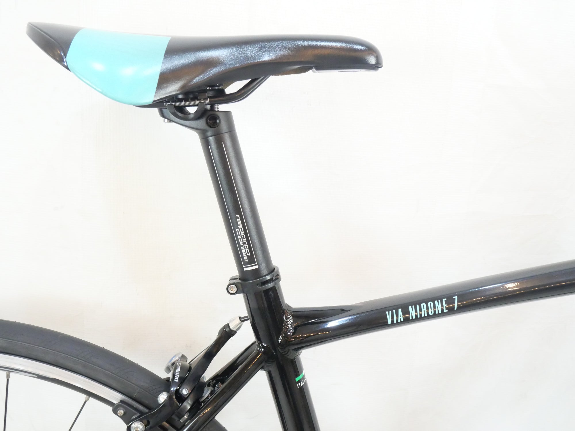 【直接渡し】Bianchiビアンキ via nirone7 コンポ105 Bianchi ビアンキニローネ7 SHIMANO 105 11SP VIA NIRONE 7 DISC