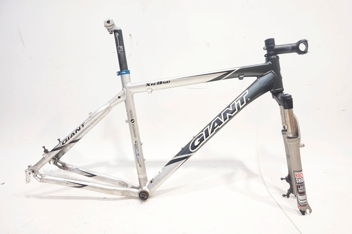GIANT 「ジャイアント」 XTC850 2006年モデル フレーム / 大阪門真店