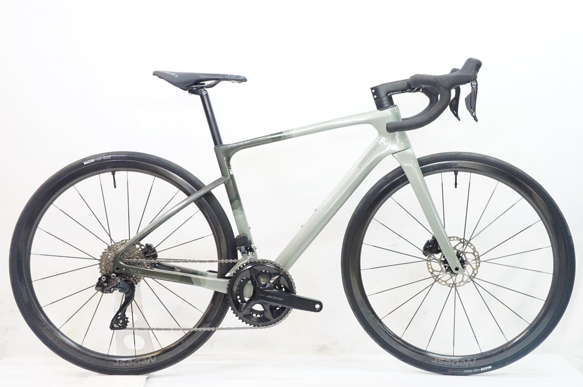 BRIDGESTONE ANCHOR 「ブリヂストン アンカー」 RE8 105 Di2 2025年モデル ロードバイク / 熊谷本店