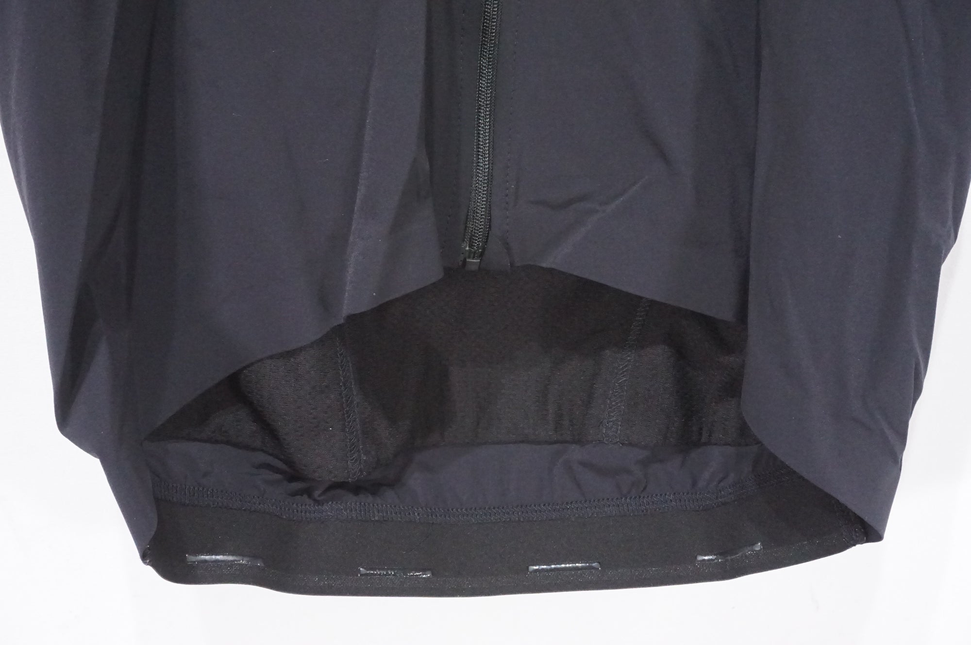 ASSOS 「アソス」 Mサイズ ベスト / AKIBA店