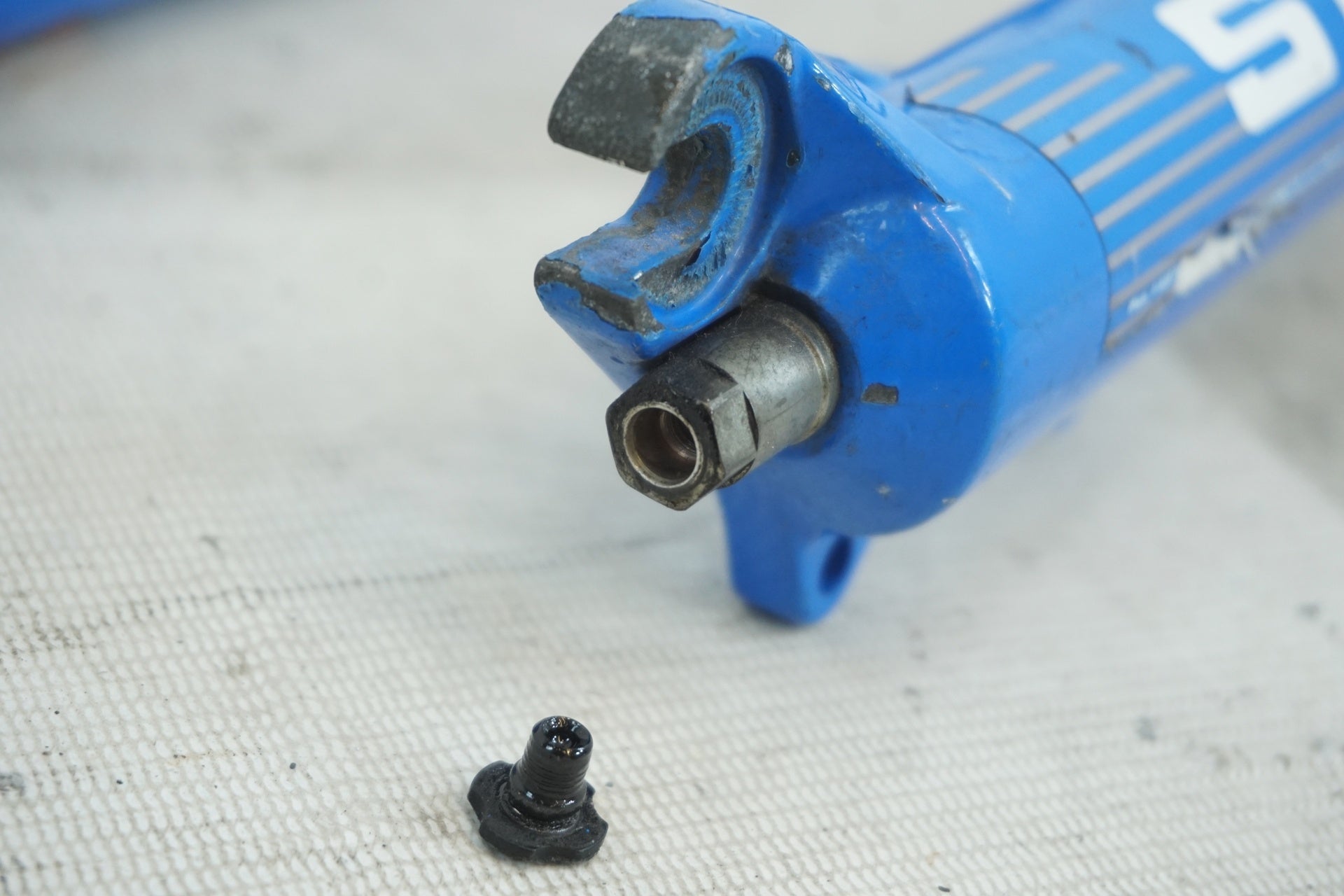 ROCK SHOX 「ロックショックス」 SID 26インチ サスペンションフォーク