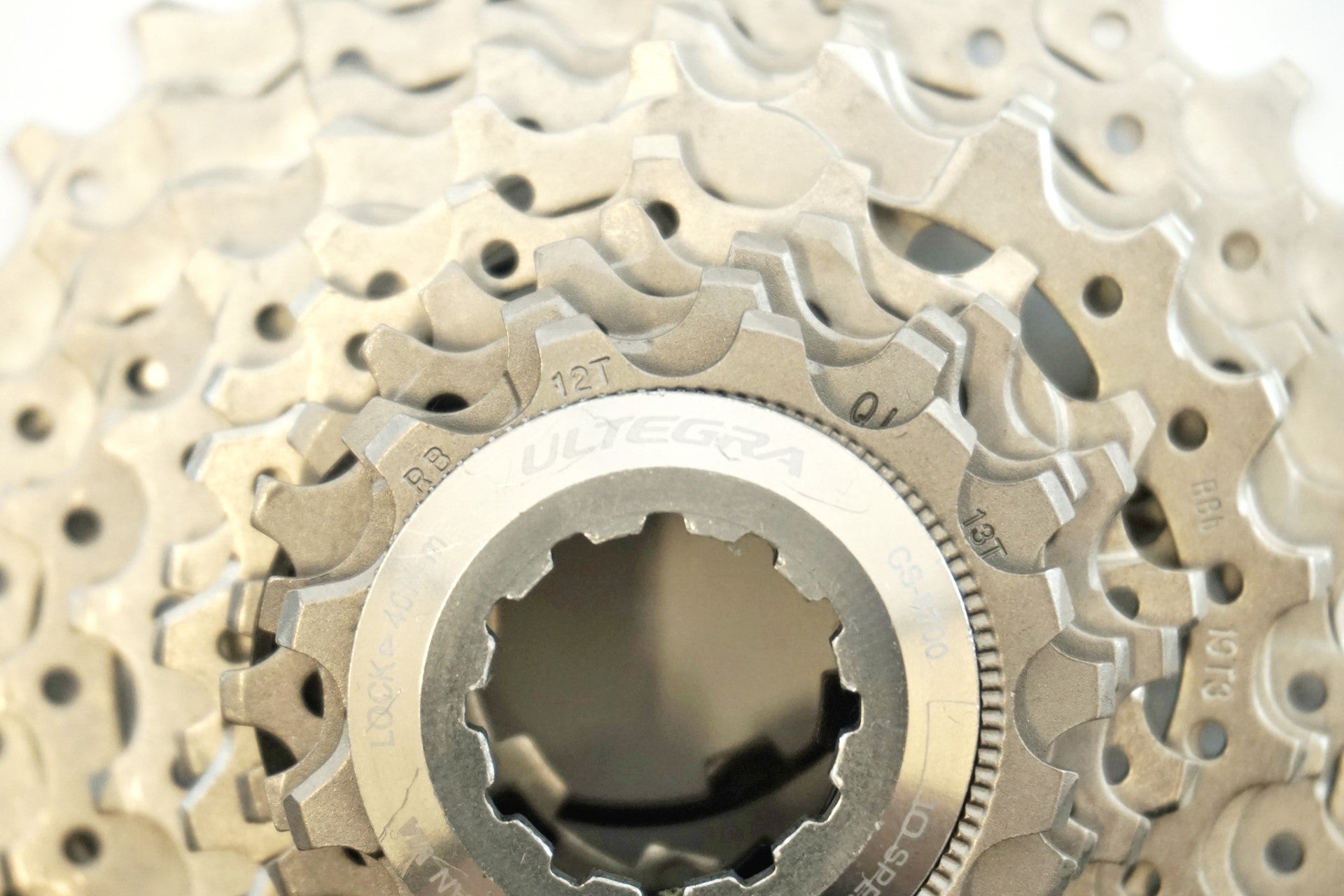 SHIMANO 「シマノ」 ULTEGRA CS-6700 12-30T スプロケット / 有明ガーデン店