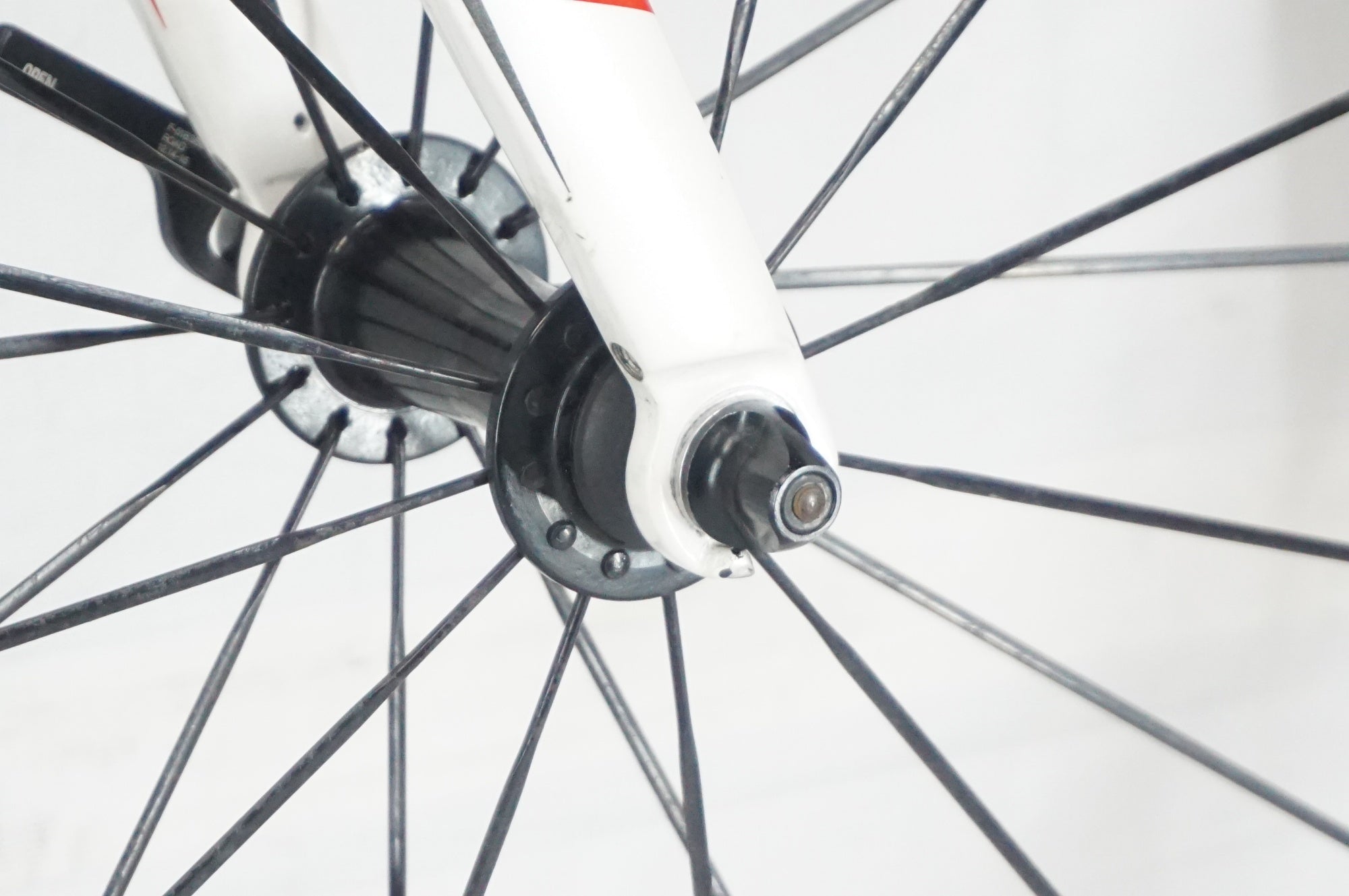 TREK 「トレック」 MADONE 2.1 C H2 2015年モデル ロードバイク / 阪急