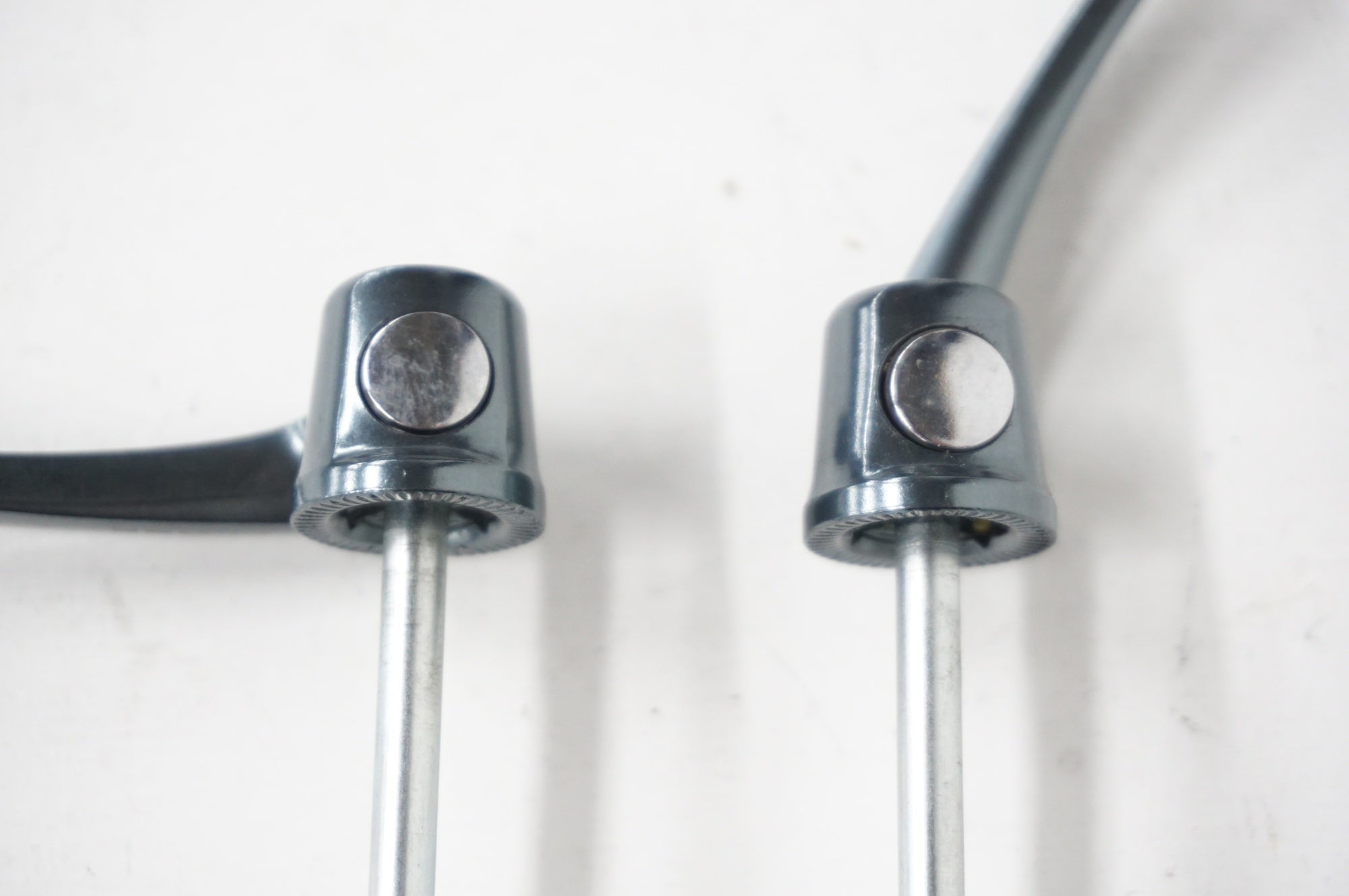 SHIMANO 「シマノ」 ULTEGRA クイックレバーセット / 阪急塚口店