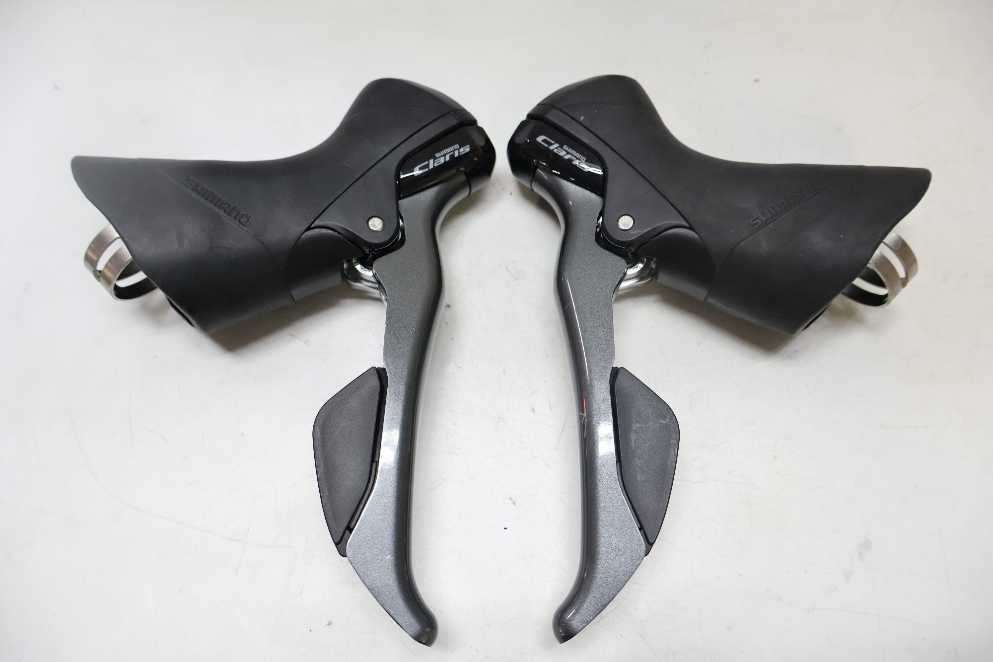 SHIMANO 「シマノ」 CLARIS ST-R2000 デュアルコントロールレバー