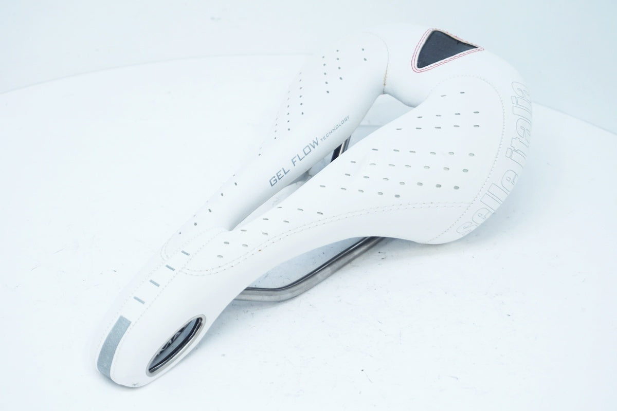 SELLE ITALIA 「セライタリア」 MAX FLITE サドル / 大阪美原北インター店