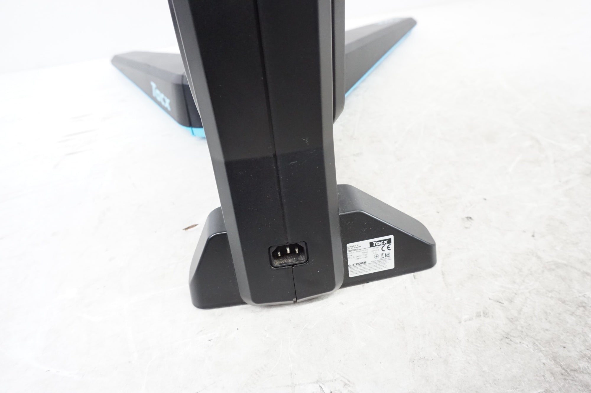 TACX 「タックス」 flux 2 smart T2980 スマートトレーナー / 大宮店
