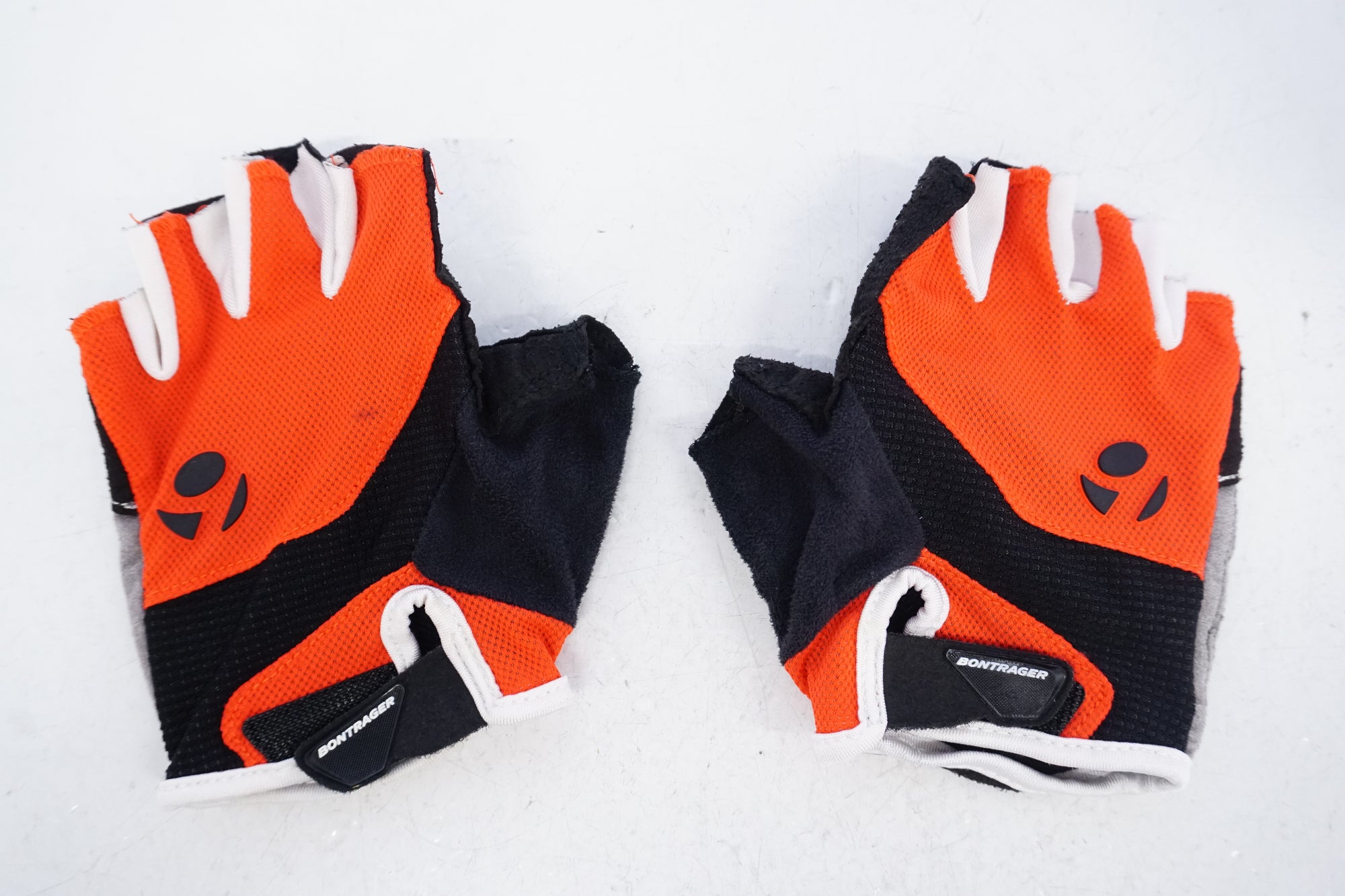 BONTRAGER 「ボントレガー」 Mサイズ グローブ / 浜松店