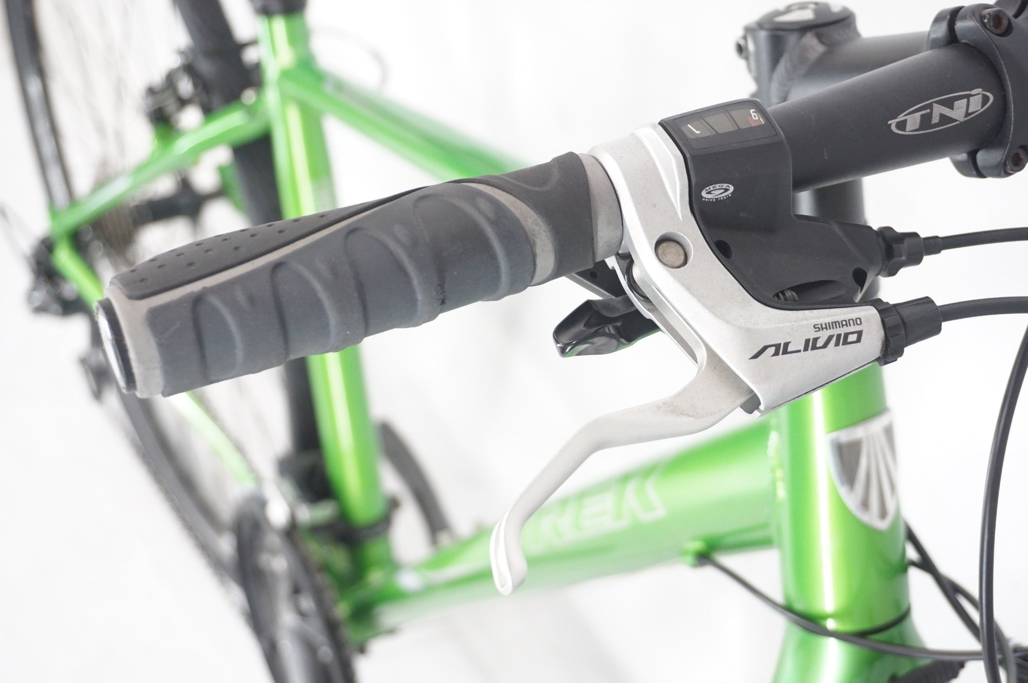 TREK 「トレック」 FX7.4 2014年モデル クロスバイク / 阪急塚口店