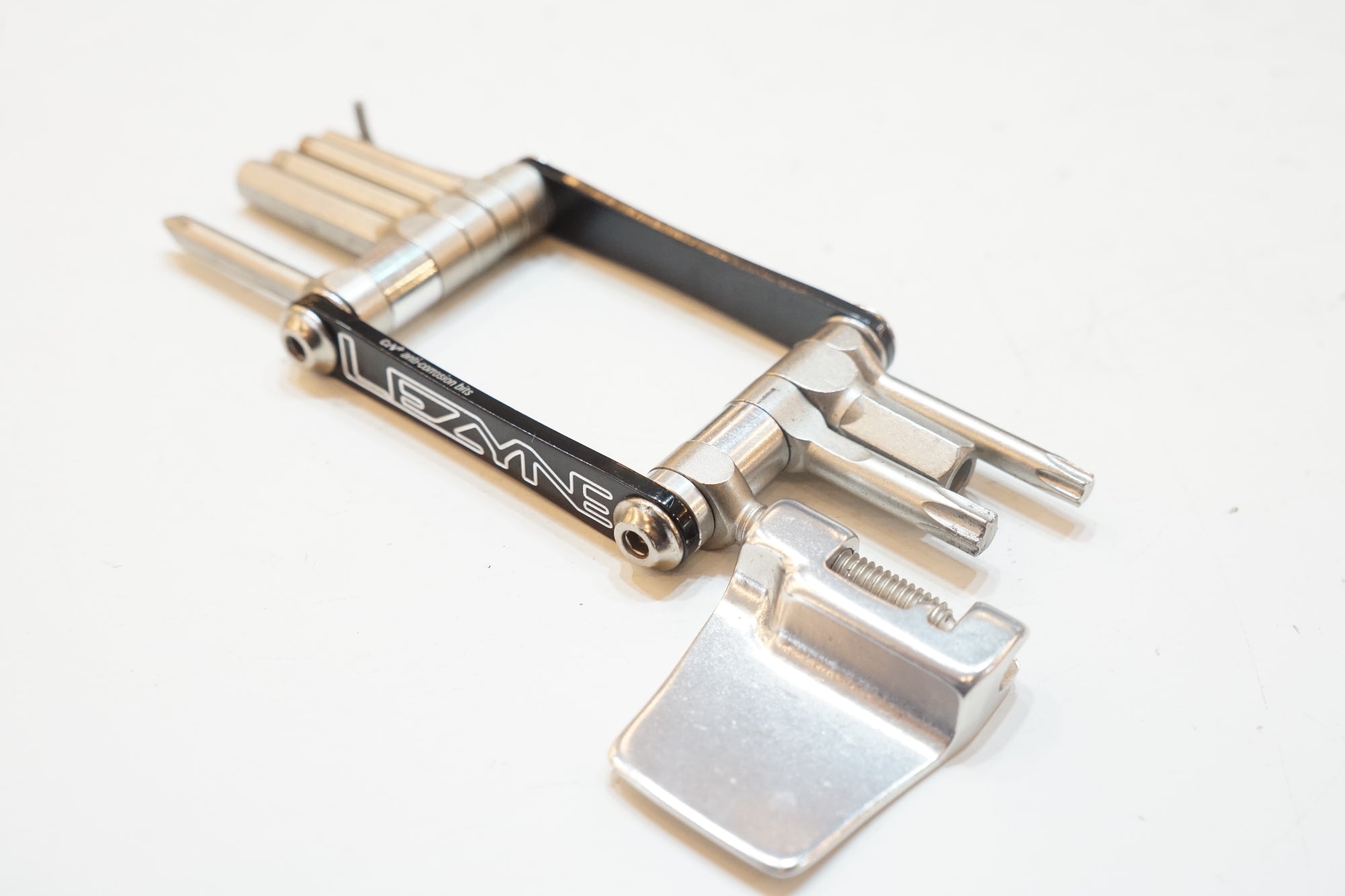 LEZYNE 「レザイン」 SV10 マルチツール / バイチャリ浦和ベース