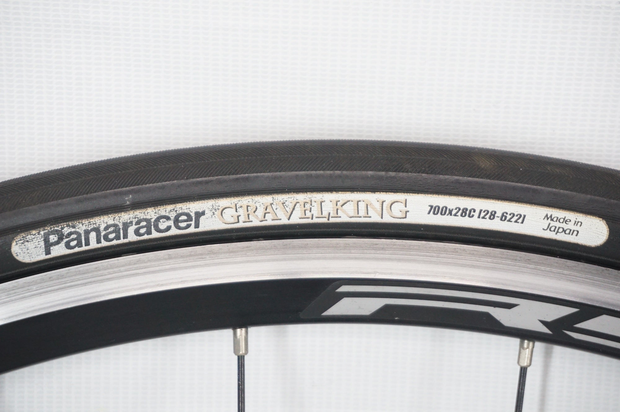 ★全てほぼ新品 シマノ RS010 ホイールセット 11Sスプロケ付★ SHIMANO 「シマノ」 WH-RS010 シマノ11速 ホイールセット / 阪急塚口店