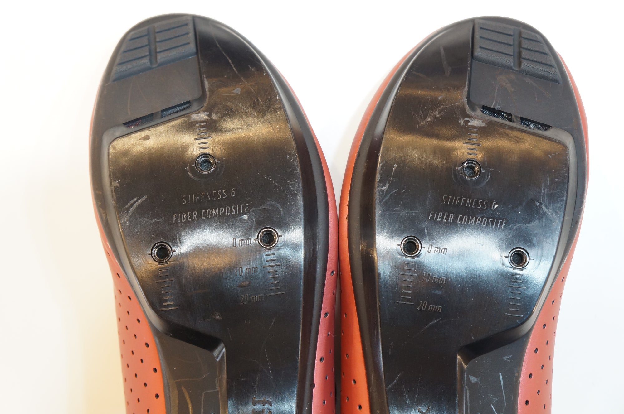 FIZIK 「フィジーク」 VENTO OMNA 25.7mm シューズ / バイチャリ浦和ベース