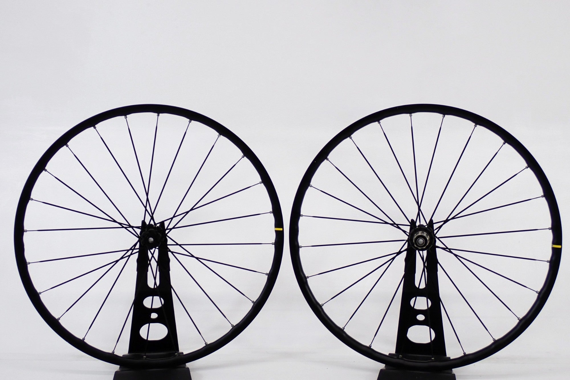 MAVIC 「マビック」 KSYRIUM ELITE UST DISC シマノ11速 ホイールセット / 伊勢崎店