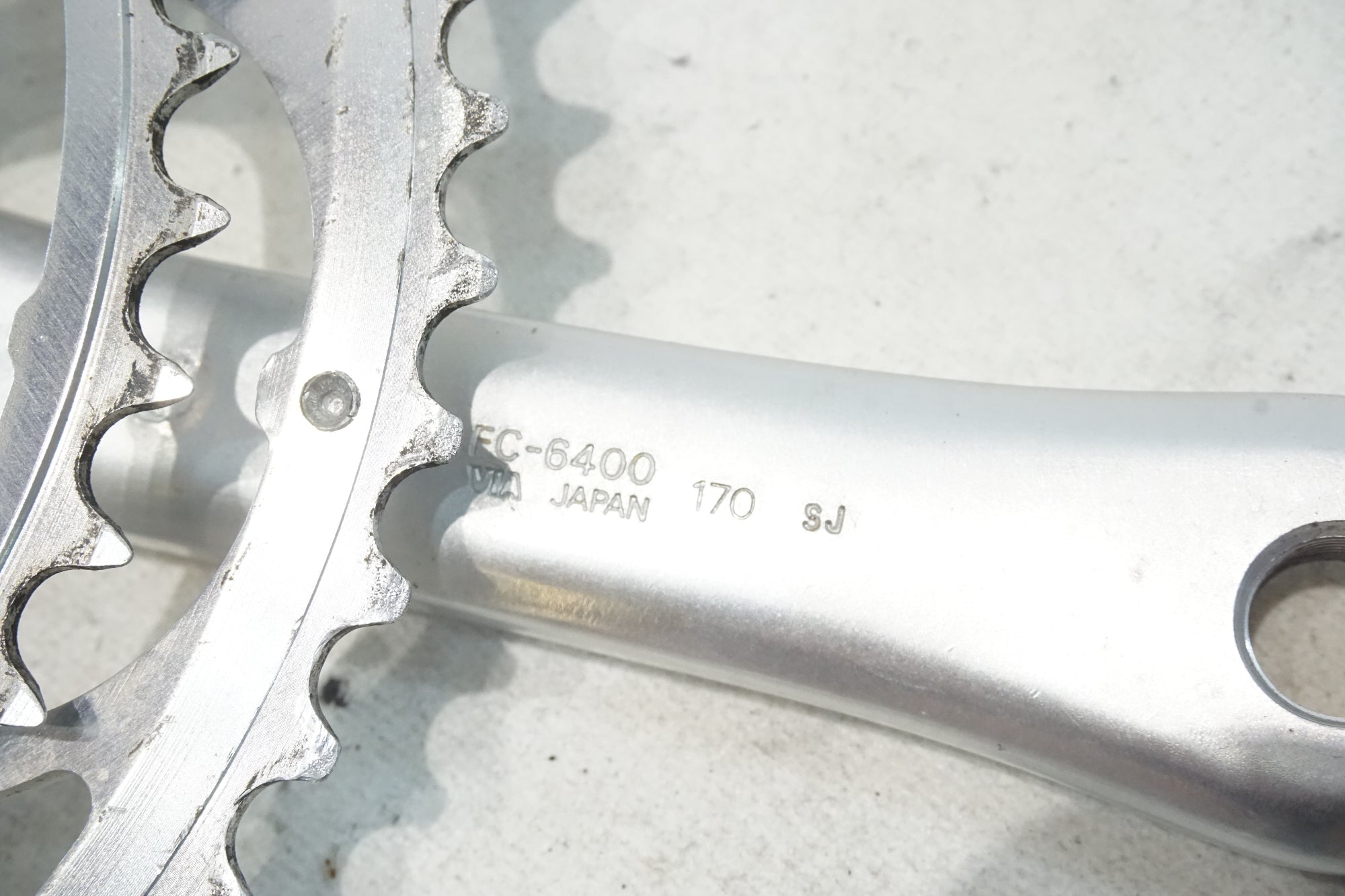 SHIMANO 「シマノ」 600 FC-6400 52-42T 170mm クランクアームセット / 横浜戸塚店