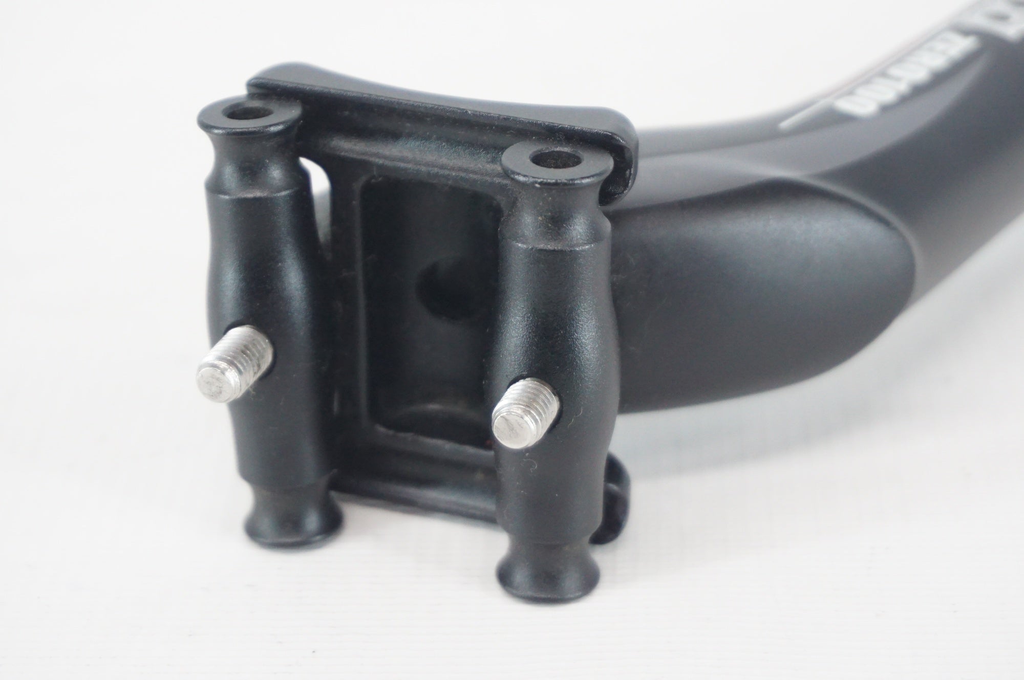 DEDA 「デダ」 ZERO100 φ27.2 300mm シートポスト / 阪急塚口店