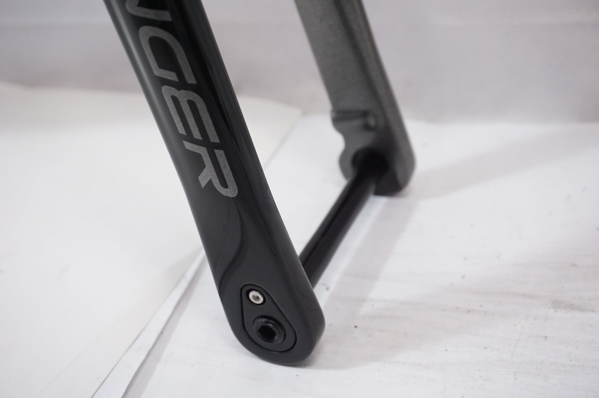 GUSTO 「グスト」 RANGER DISC PRO フレームセット 2022年モデル