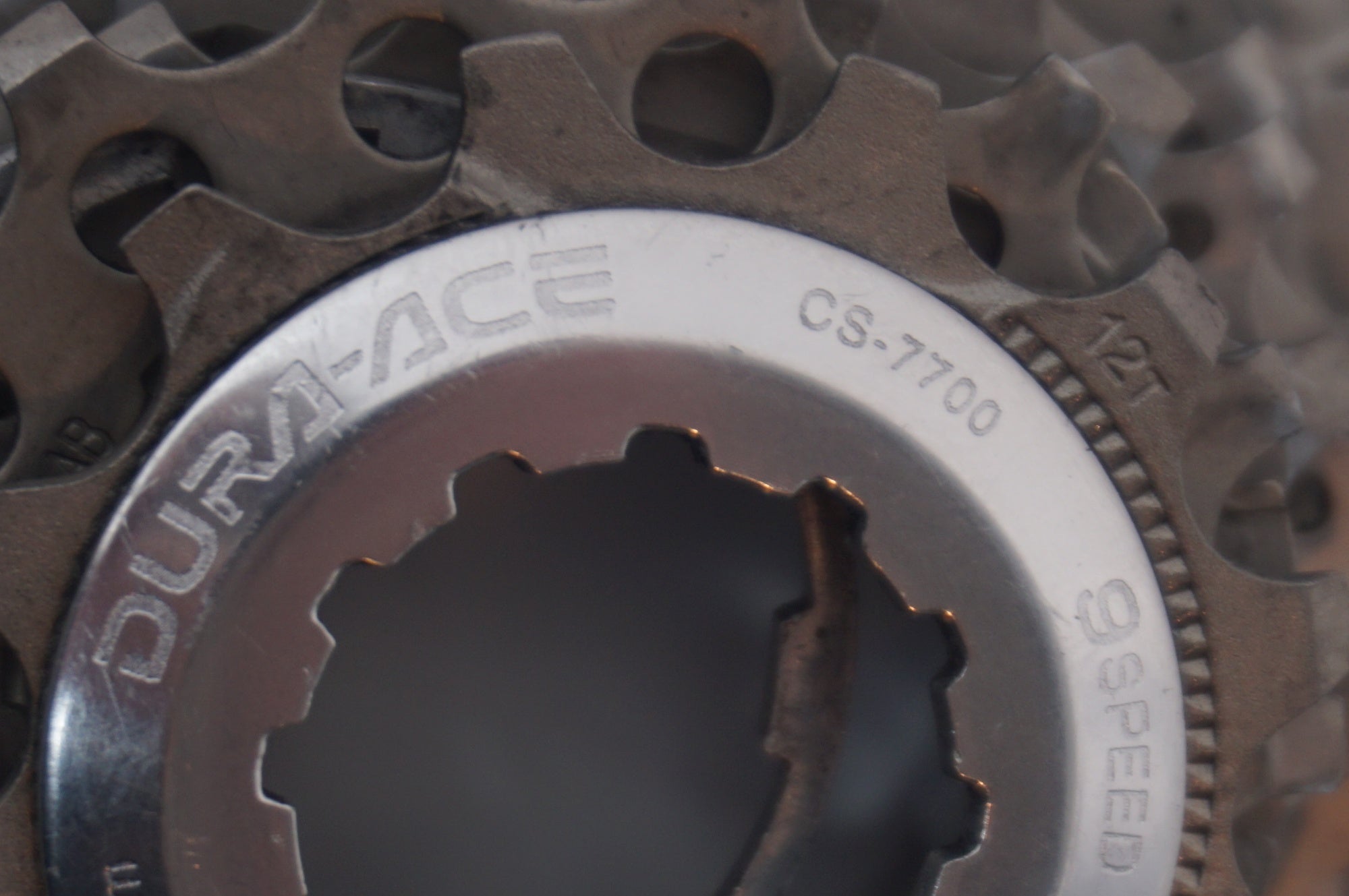 SHIMANO 「シマノ」 DURA-ACE CS-7700 12-23T スプロケット / 世田谷店