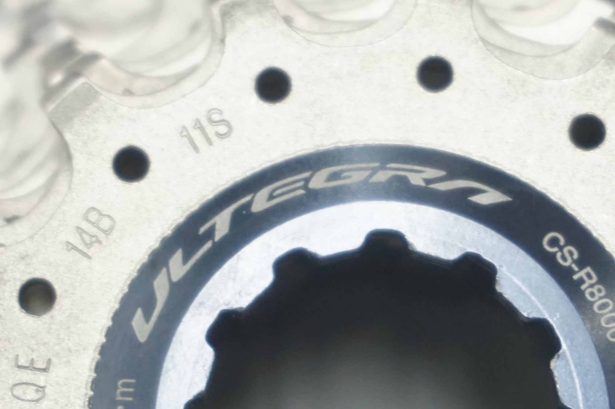 SHIMANO 「シマノ」 ULTEGRA CS-R8000 14-28T スプロケット / 福岡店
