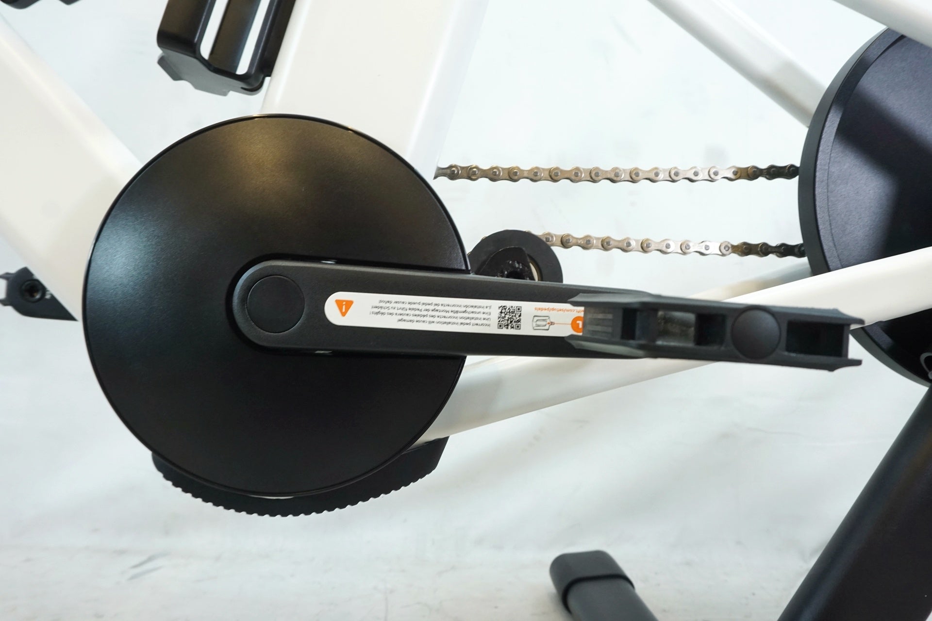 WAHOO 「ワフー」 ZWIFT RIDE WITH KICKR CORE2 スマートトレーナー / 有明ガーデン店
