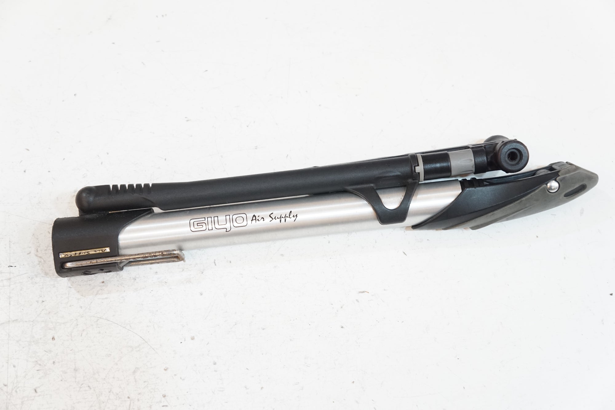 GIYO 「ジーヨ」 AIR SURRLY ミニフロアポンプ 携帯ポンプ / バイチャリ浦和ベース