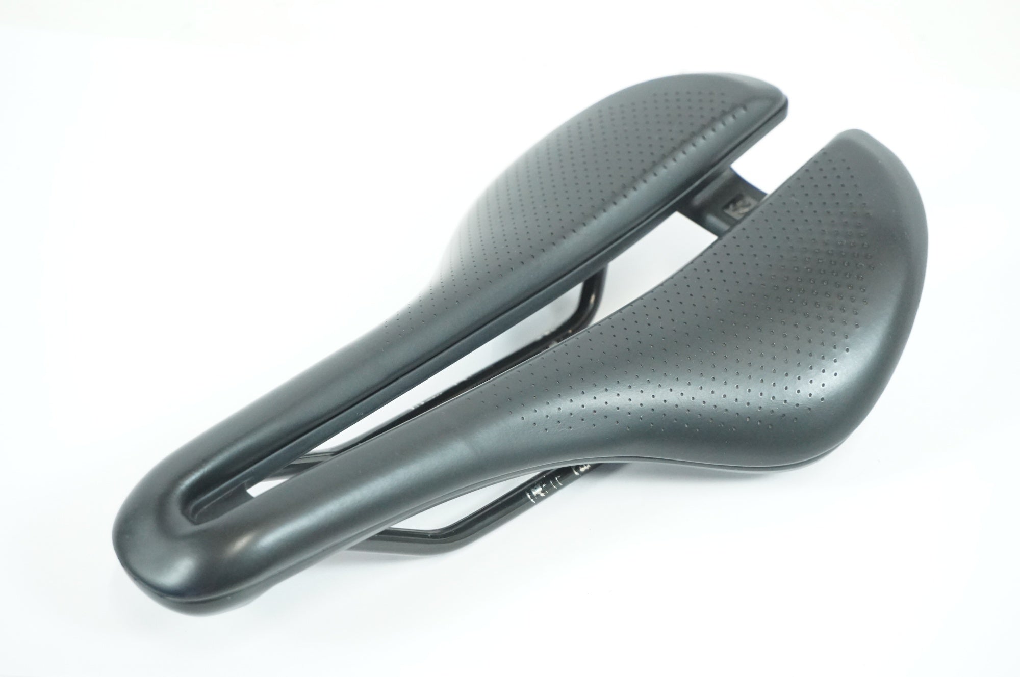 BONTRAGER 「ボントレガー」 AEOLUS ELITE サドル / 宇都宮店