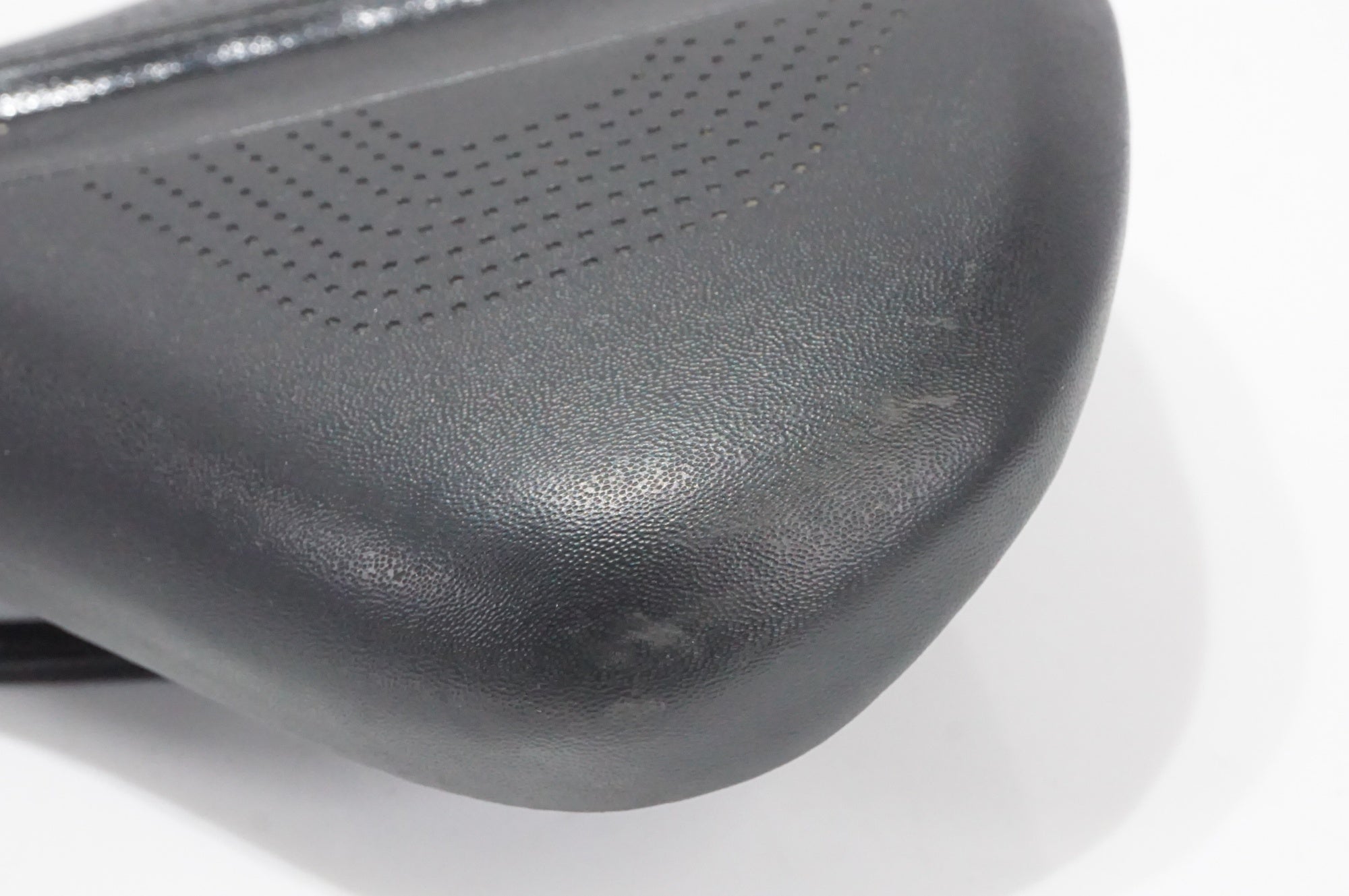 BONTRAGER 「ボントレガー」 NEBULA INFORM PLUS サドル / AKIBA店