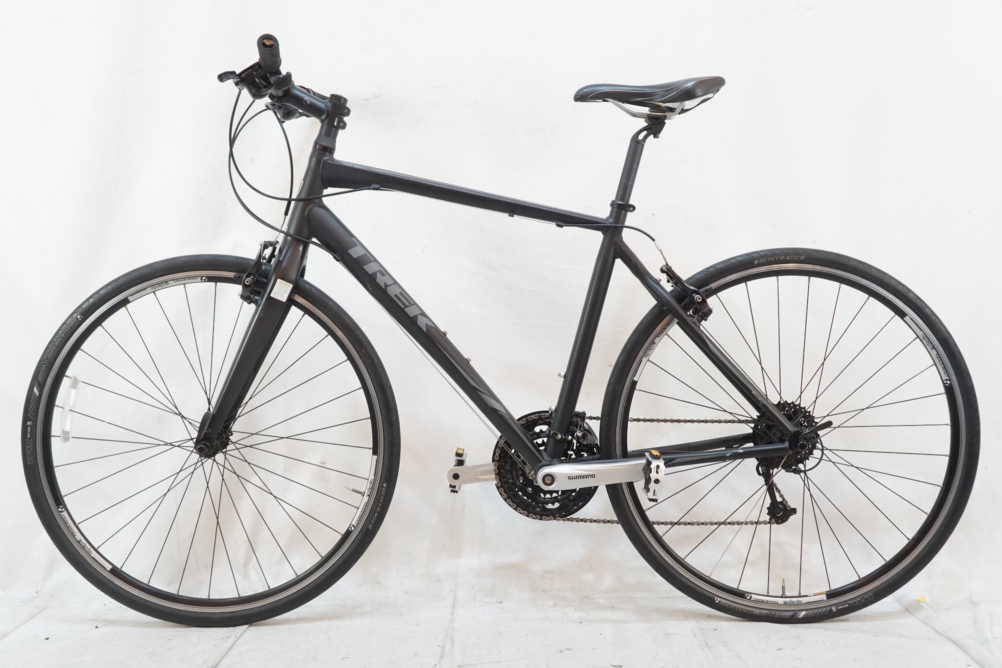 TREK 「トレック」 7.4 FX 2014年モデル クロスバイク / バイチャリ TREK 「トレック」 7.4 FX 2014年モデル クロスバイク / バイチャリ