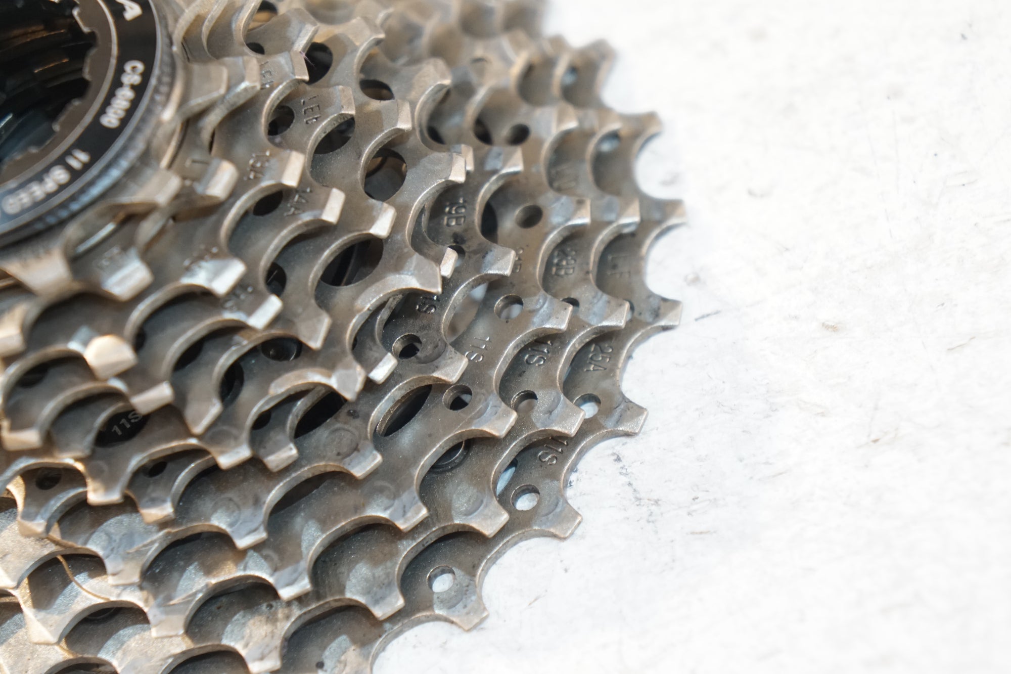 SHIMANO 「シマノ」 ULTEGRA CS-6800 11-25T スプロケット