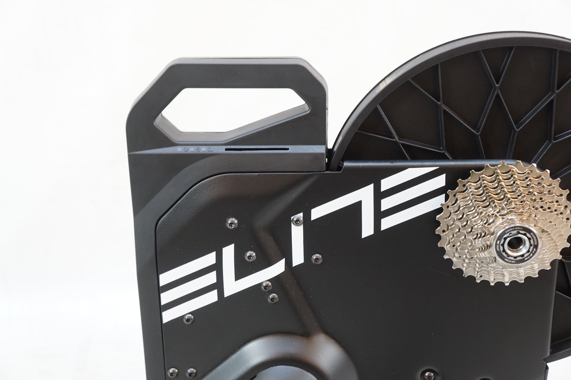 ELITE 「エリート」 SUITO スマートトレーナー / バイチャリ浦和ベース