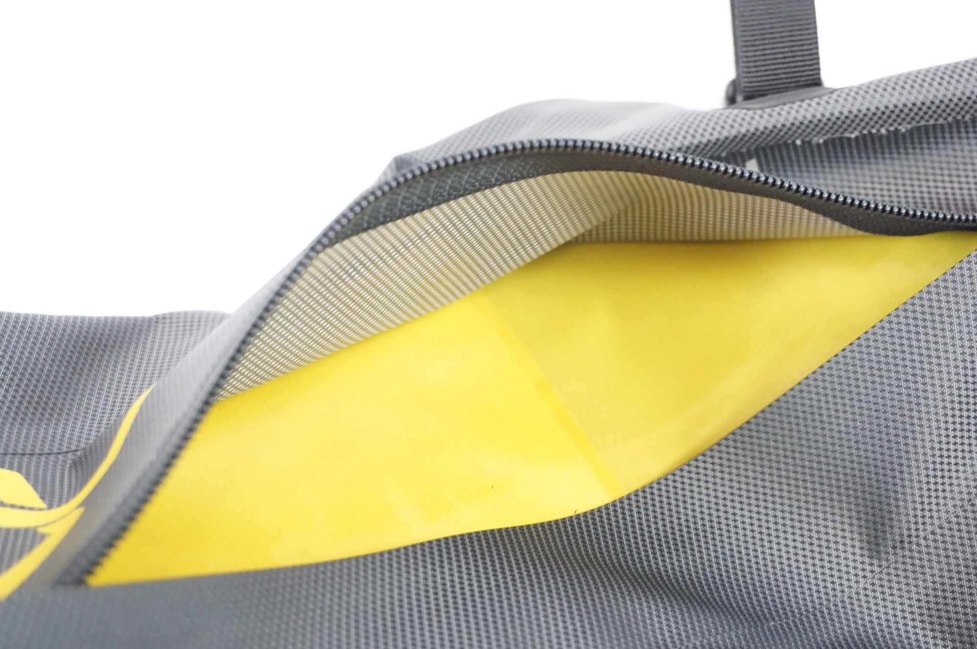 APIDURA 「アピデュラ」 フレームバッグ / 宇都宮店