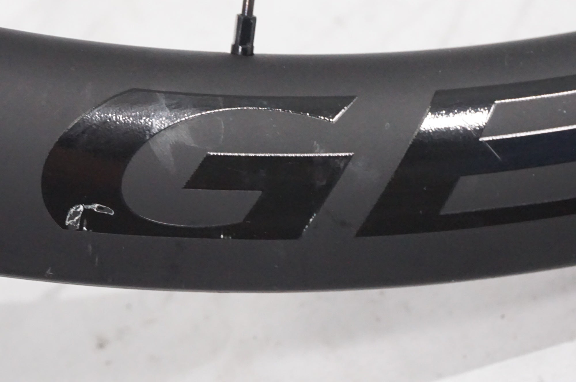 BONTRAGER 「ボントレガー」 AEOLUS PRO 37 DISC SHIMANO 11s ホイール