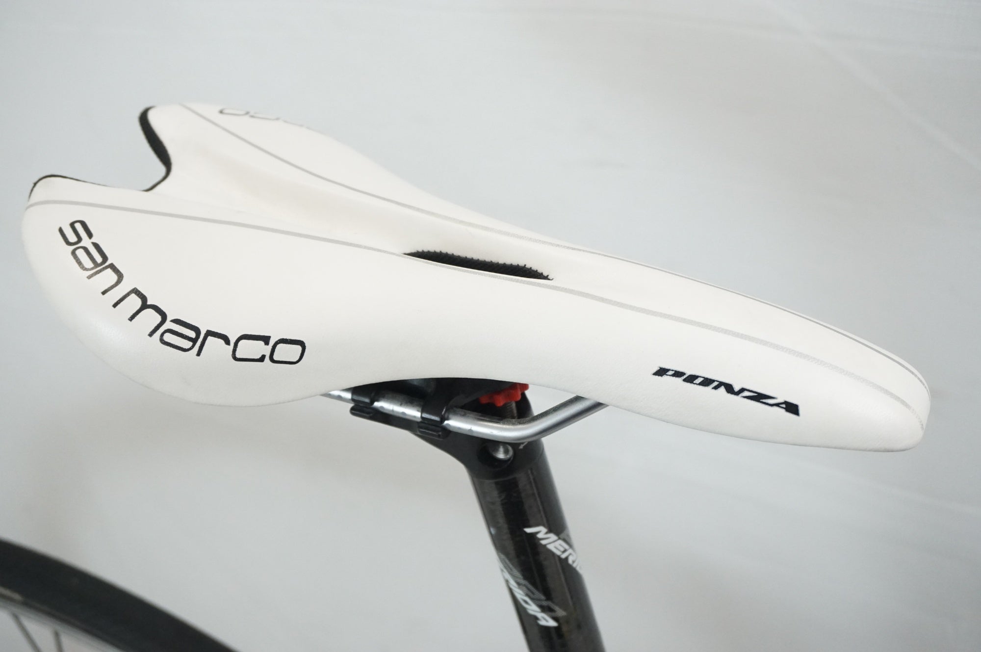 MERIDA 「メリダ」 SCULTURA 400 2016年モデル ロードバイク