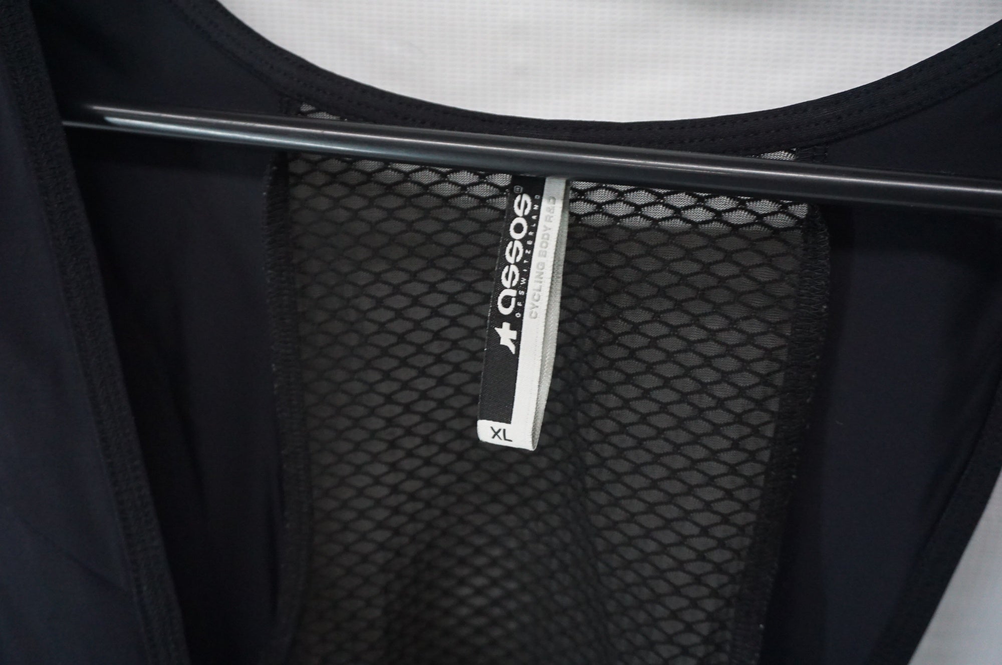 ASSOS 「アソス」 FI.UNO GP S5 XLサイズ ビブショーツ / 阪急塚口店