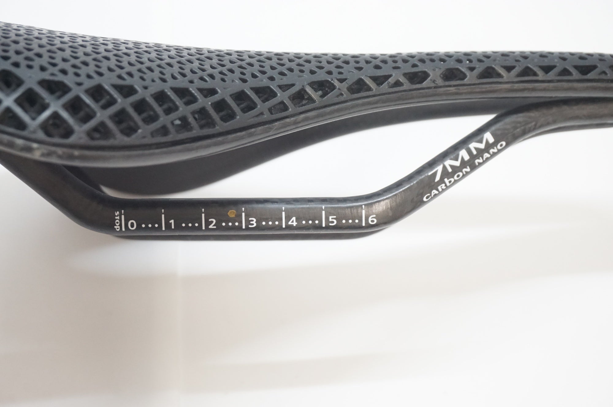 TNI 「ティーエヌアイ」 3D PRINTING サドル / 福岡店