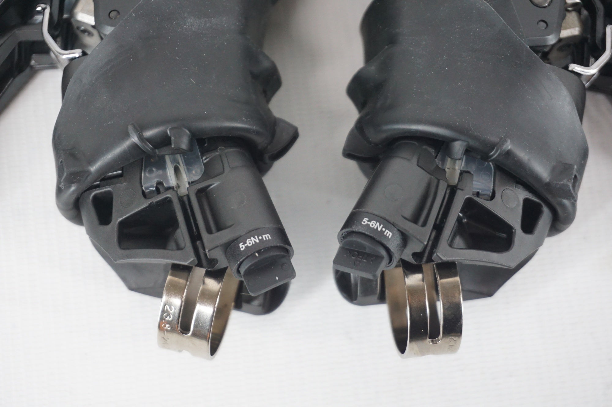 SHIMANO ULTEGRA R8000系 油圧ディスク (R8020/R8070) コンポセット / 阪急塚口店