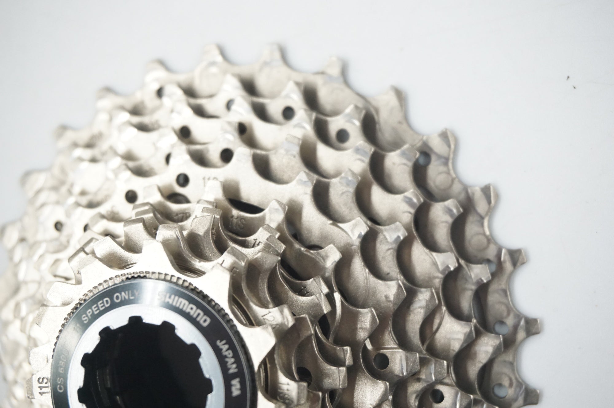 SHIMANO 「シマノ」 ULTEGRA CS-6800 11-28T スプロケット / 福岡店