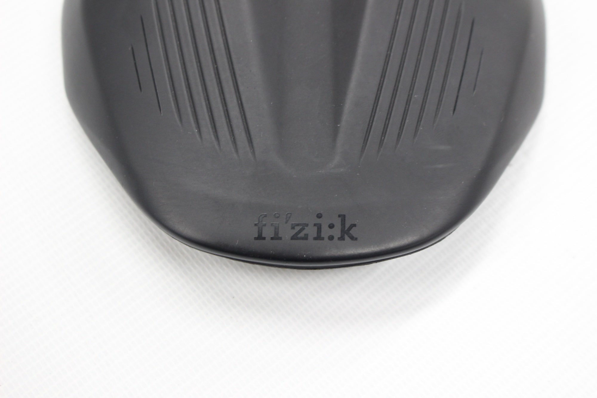 FIZIK 「フィジーク」 VENTO ARGO R1 サドル / 阪急塚口店