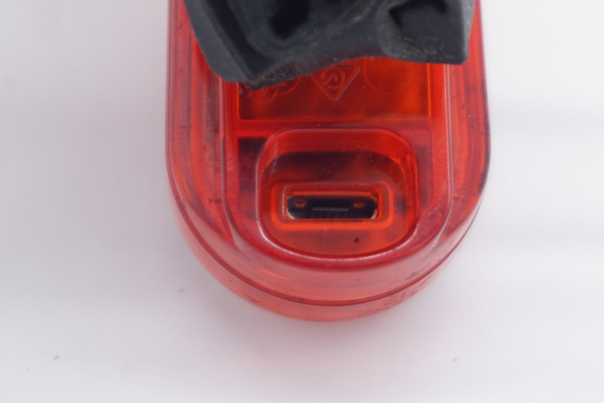 CATEYE 「キャットアイ」 TL-NW100K リアライト / 滋賀大津店