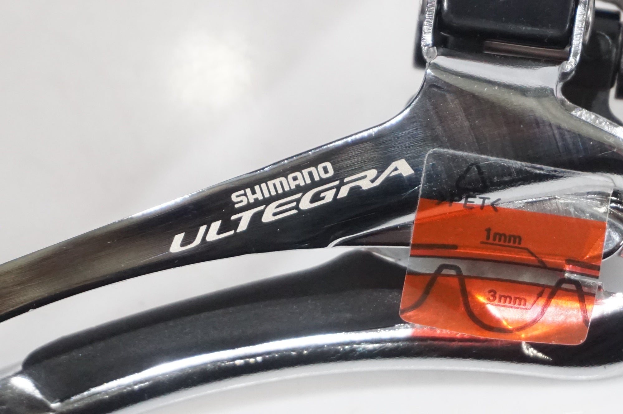 SHIMANO 「シマノ」 ULTEGRA FD-6800 フロントディレイラー / AKIBA店