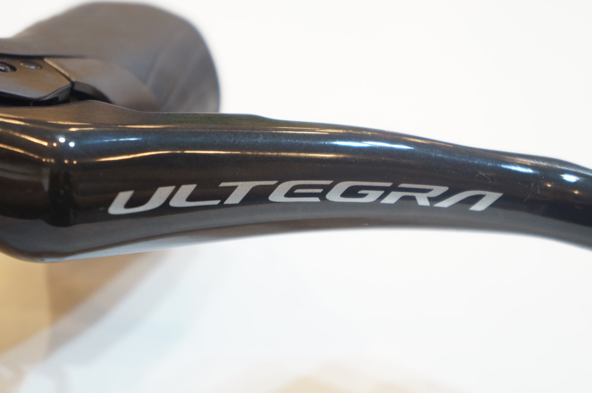 SHIMANO 「シマノ」 ULTEGRA ST-R8020 デュアルコントロールレバー / バイチャリ浦和ベース
