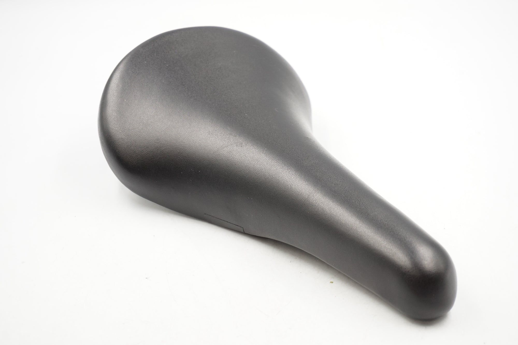 CIONLLI 「シャンリー」 サドル / 奈良店