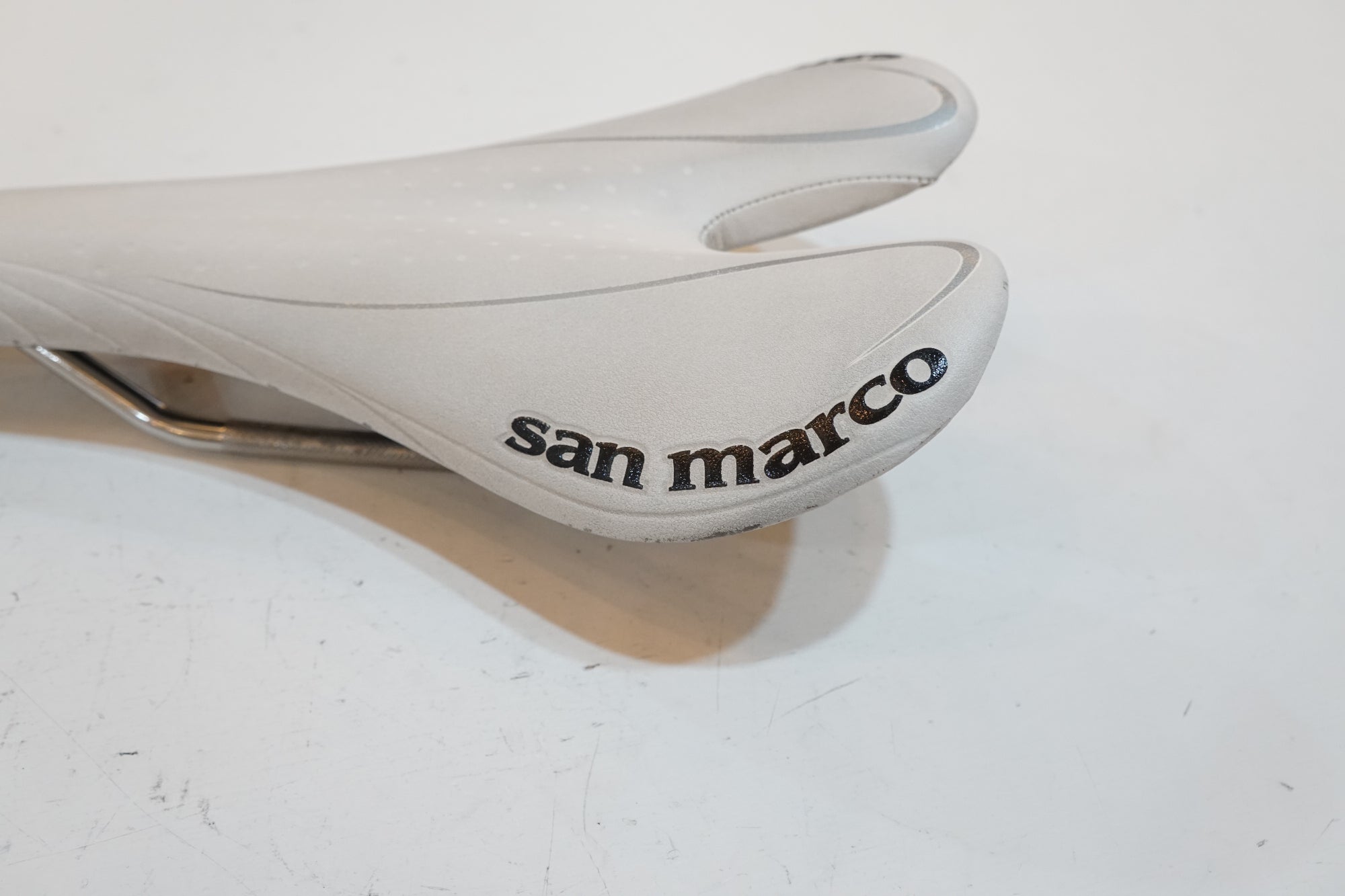 SELLE SAN MARCO 「セラ サン マルコ」 ASPIDE サドル / バイチャリ浦和ベース