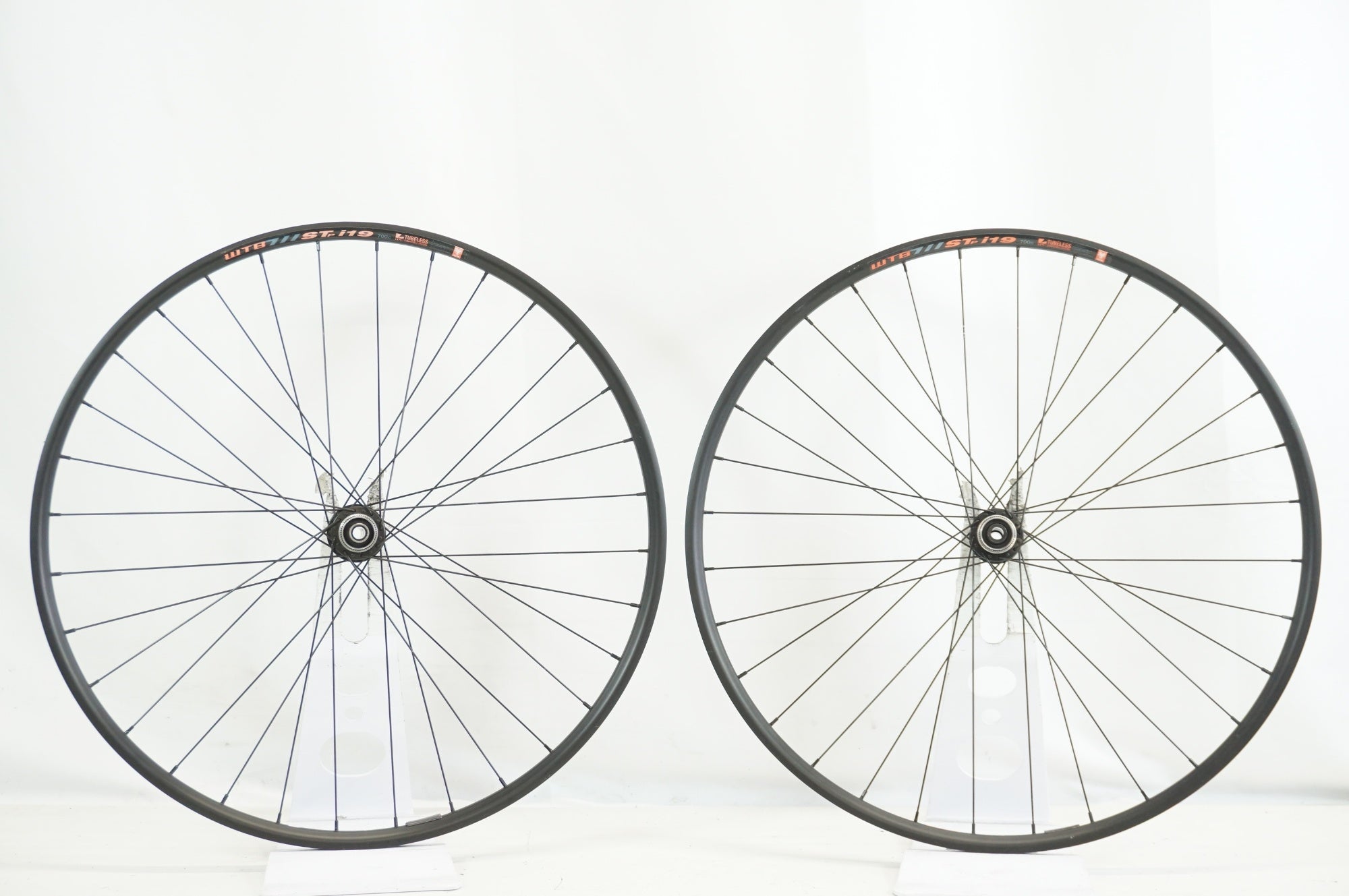 WTB 「ダブリュティービー」 STP I19 リム CARIBOU CO ハブ SHIMANO