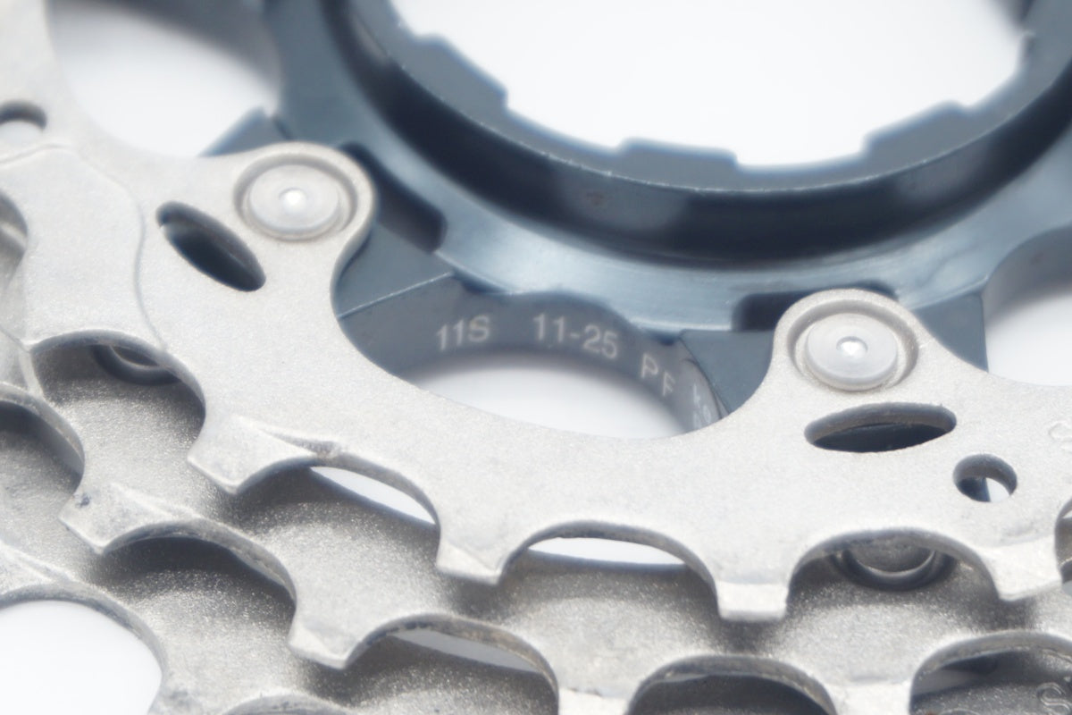 SHIMANO 「シマノ」 ULTEGRA CS-R8000 11-25T スプロケット / 京都八幡店