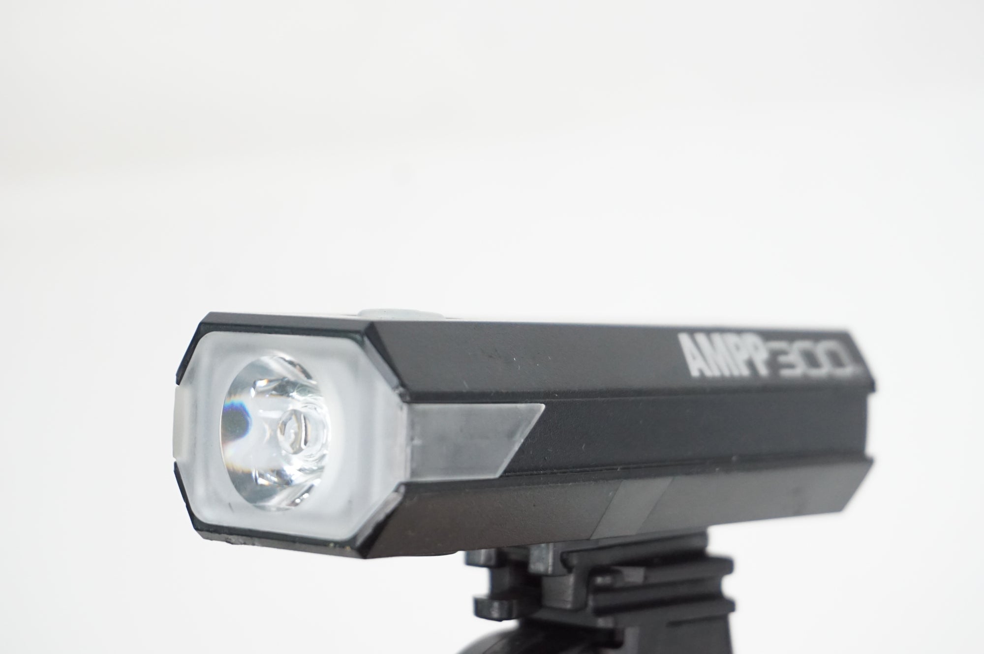 CATEYE 「キャットアイ」 AMPP300 フロントライト / 川越店