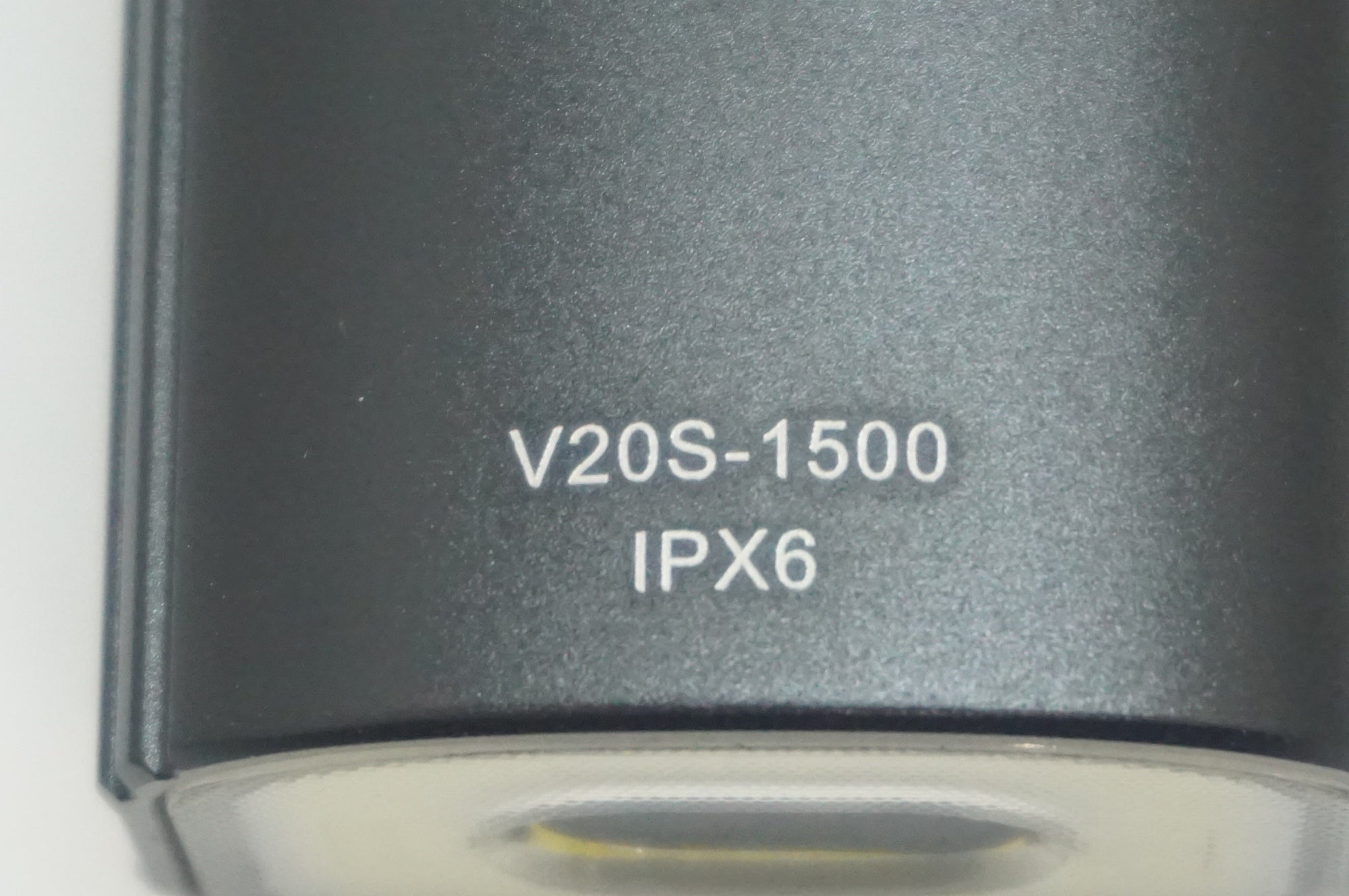 GACIRON 「ガシロン」 V20S-1500 2in1 ライト / 福岡店