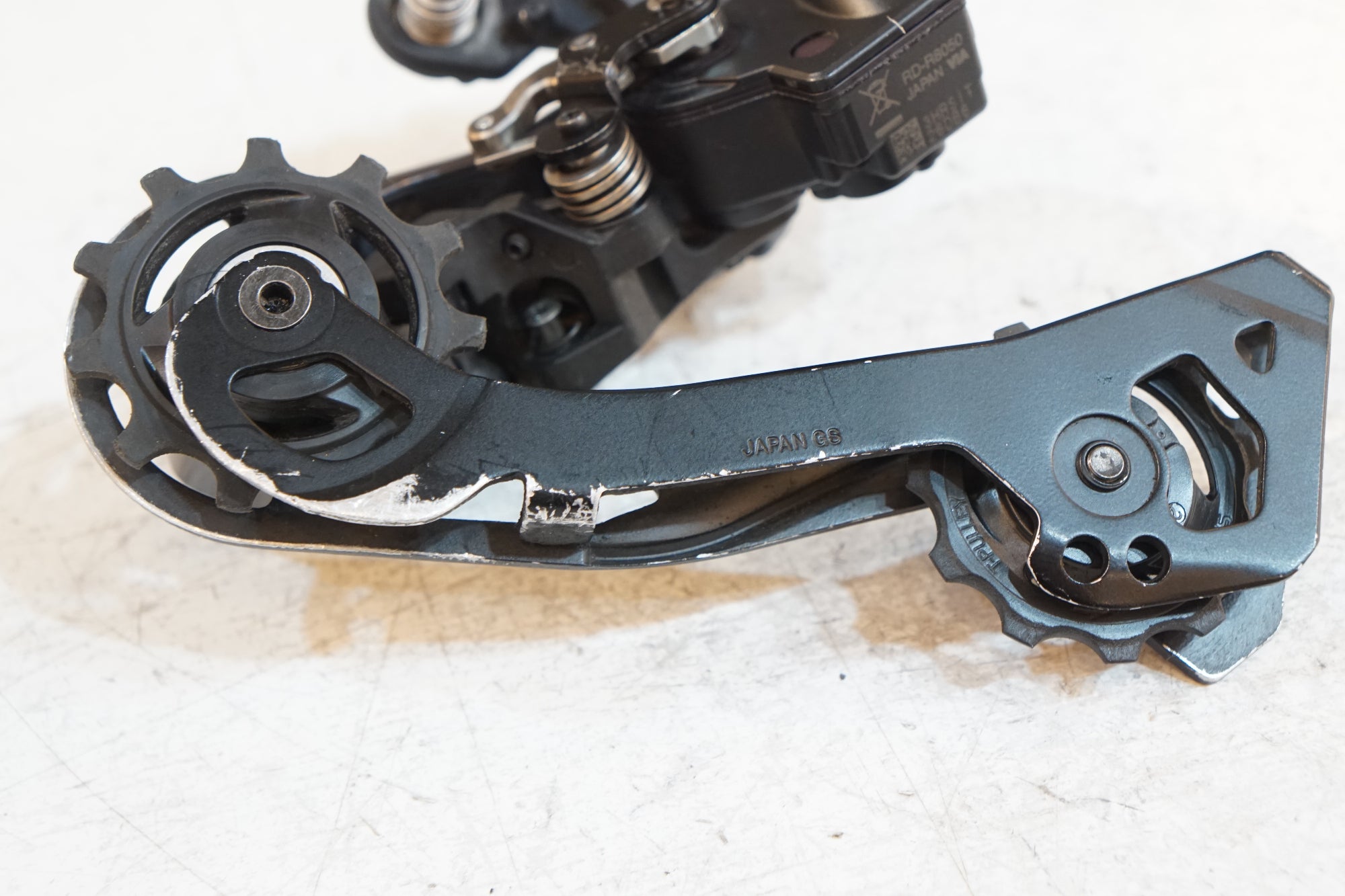 シマノ Ultegra RD-R8050 Amazon.co.jp: シマノ RD-R8050 Ultegra Di2 リアディレイラー