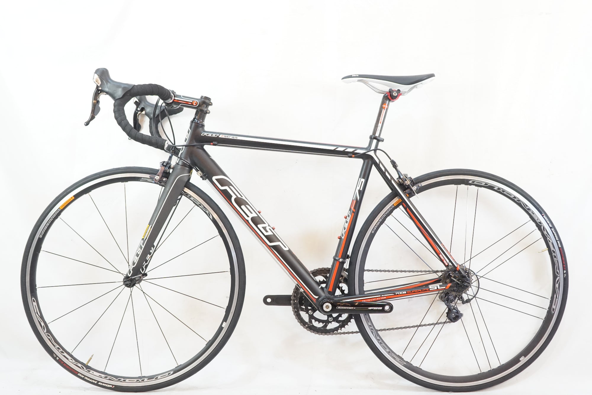 FELT 「フェルト」 F75 2011年モデル ロードバイク / バイチャリ浦和ベース